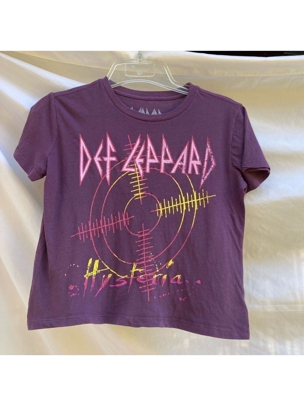Def Leppard By Goodie Two Sleeves Purple Cropped Top, Size XS